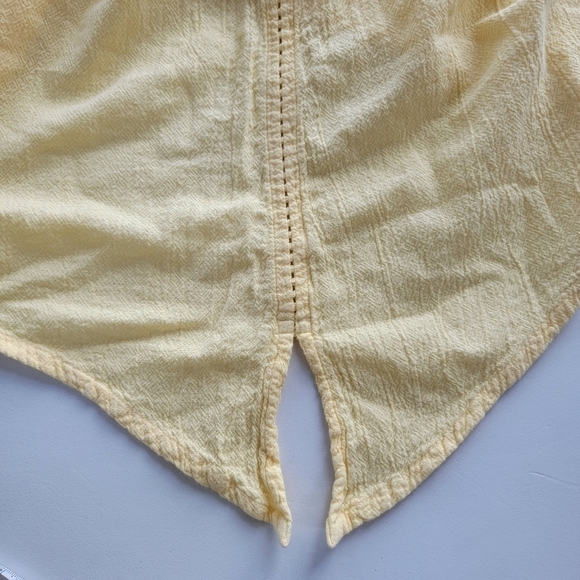 Dunes Yellow V-neck Tunic Size 1 - Picture 9 of 10
